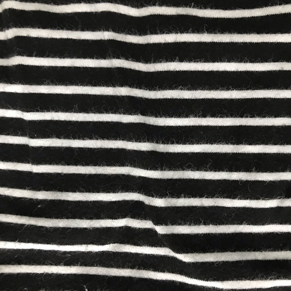 Michael Kors 3/4 sleeves top - Picture 5 of 5